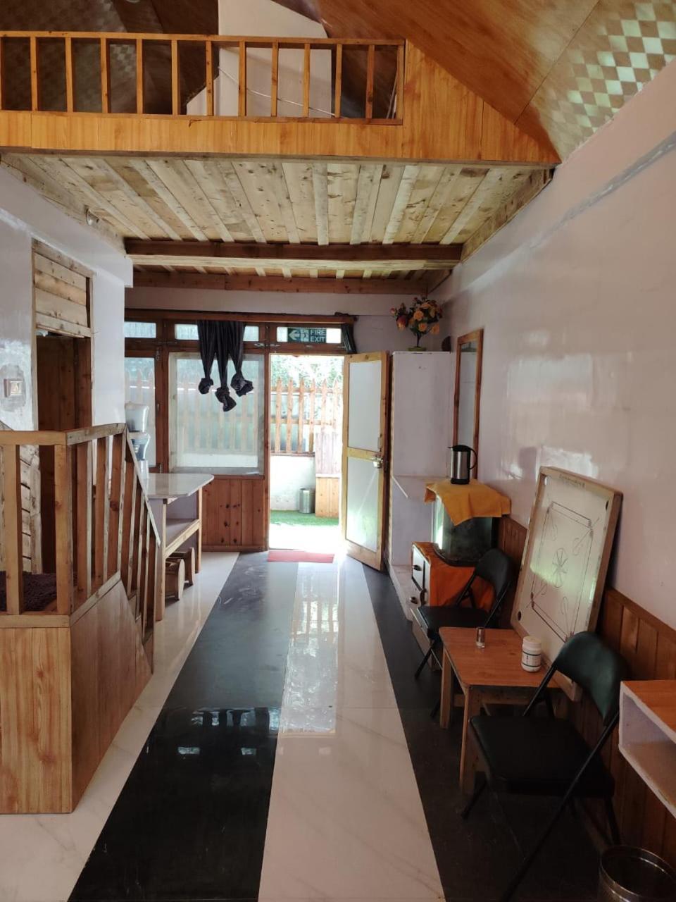 Matiana Matri Pitri Cottage מראה חיצוני תמונה